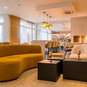 Kyriad Prestige Centre-palais Des Arts Hotel Vannes